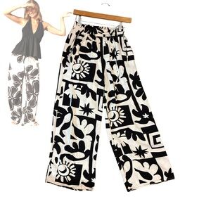 Paper Heart Black & White Artsy Printed Wide-Leg Pants
